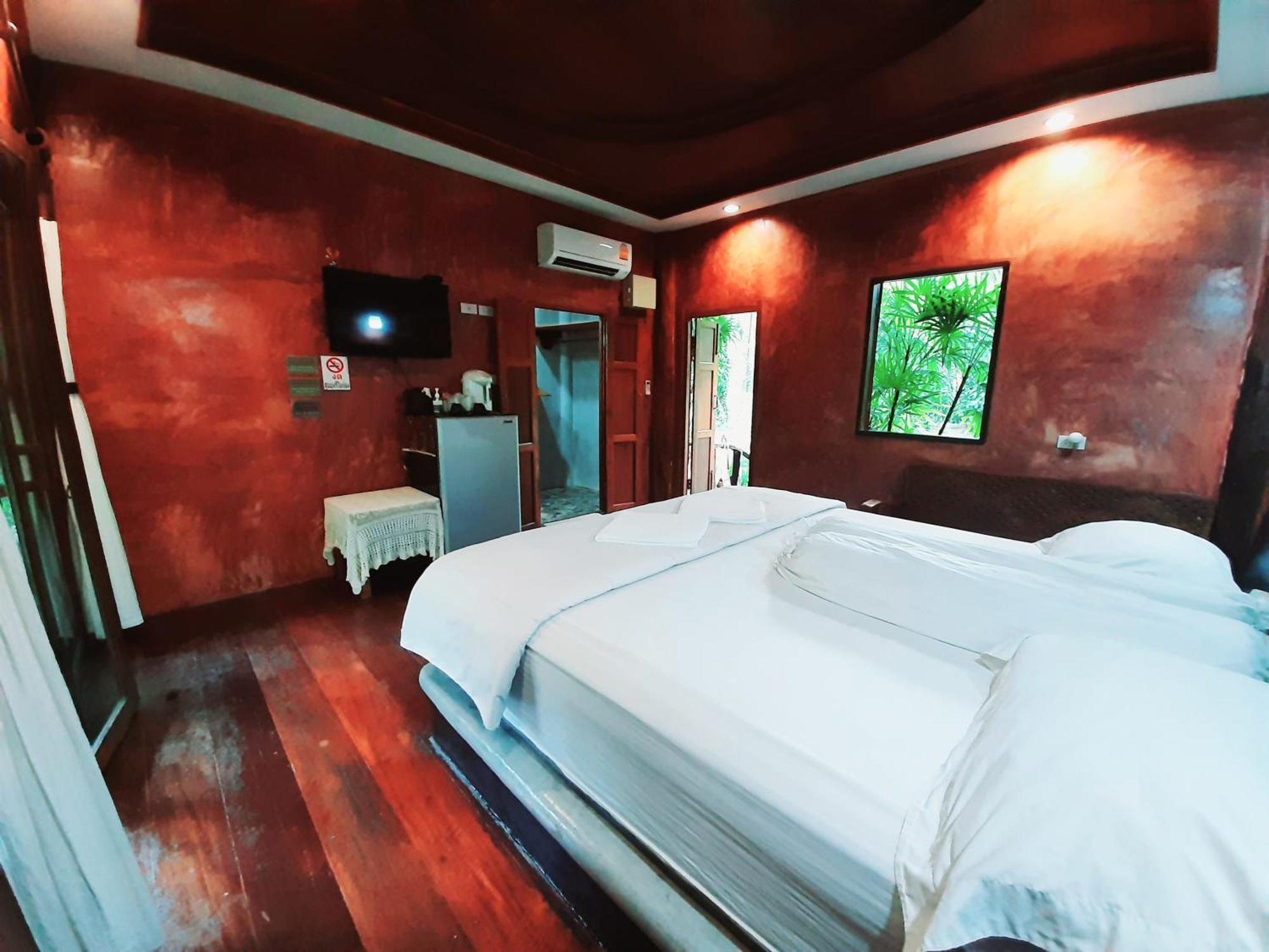 Tuaprodhome Khao Lak Habitación foto
